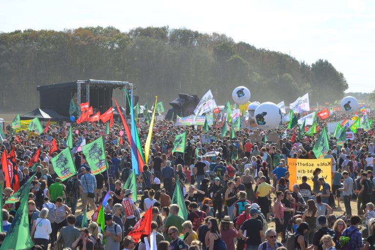 Großdemo am Hambacher Wald